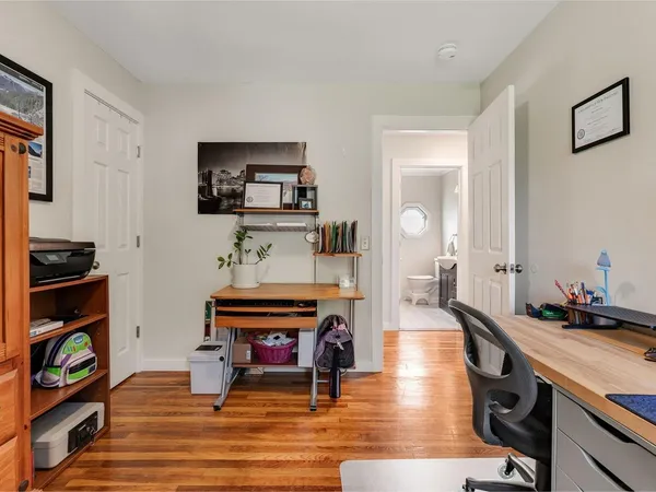 $320,000 | 5 Duane Court, Middlebury, VT 05753