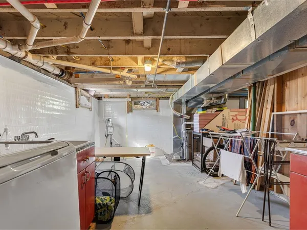 $320,000 | 5 Duane Court, Middlebury, VT 05753