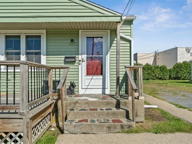 $319,000 | 5 Duane Court, Middlebury, VT 05753