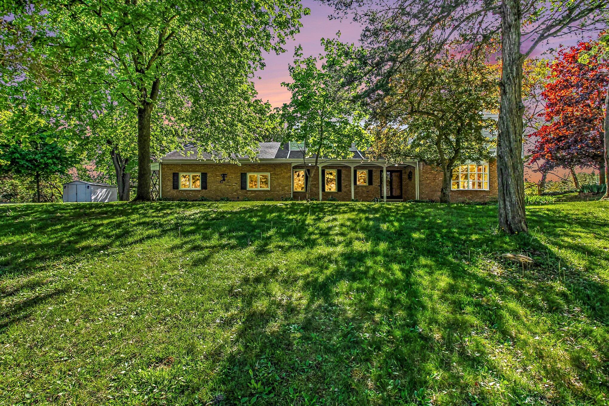 10341 Marshall Road South Lyon, MI 48178 - Photo 24 of 32 026_file_2730