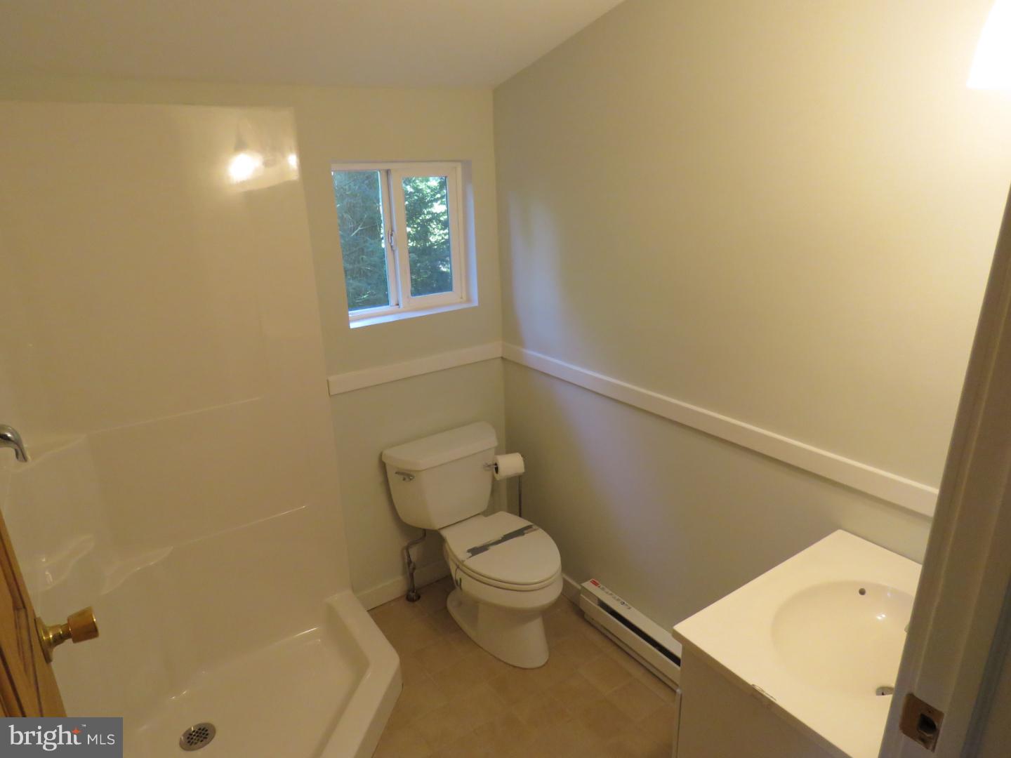 1140 Woodside Road Washington Crossing, PA 18977 - Photo 6 of 14
