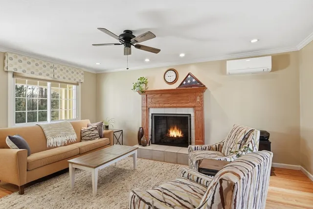 $529,900 | 283 Forest Glen, West Springfield, MA 01089