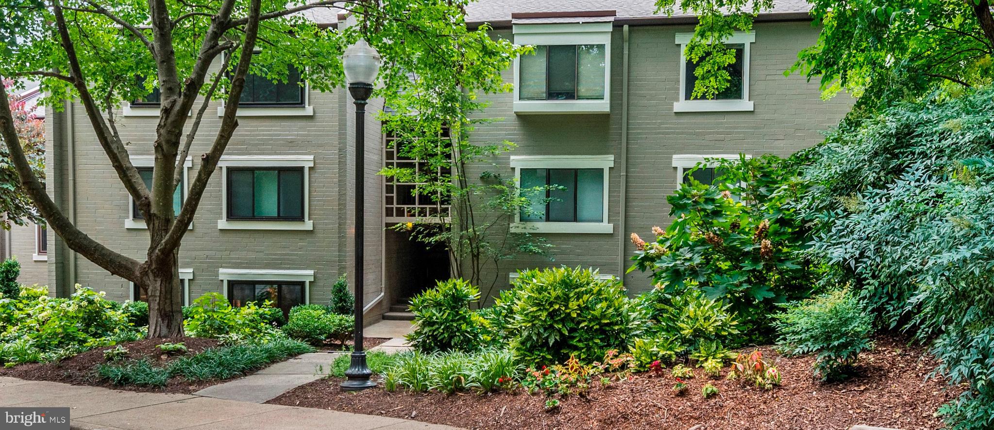 2212 Springwood Drive, Unit T5 Reston, VA 20191 - Photo 1 of 40 2212 SPRINGWOOD DR #T5, RESTON, VA