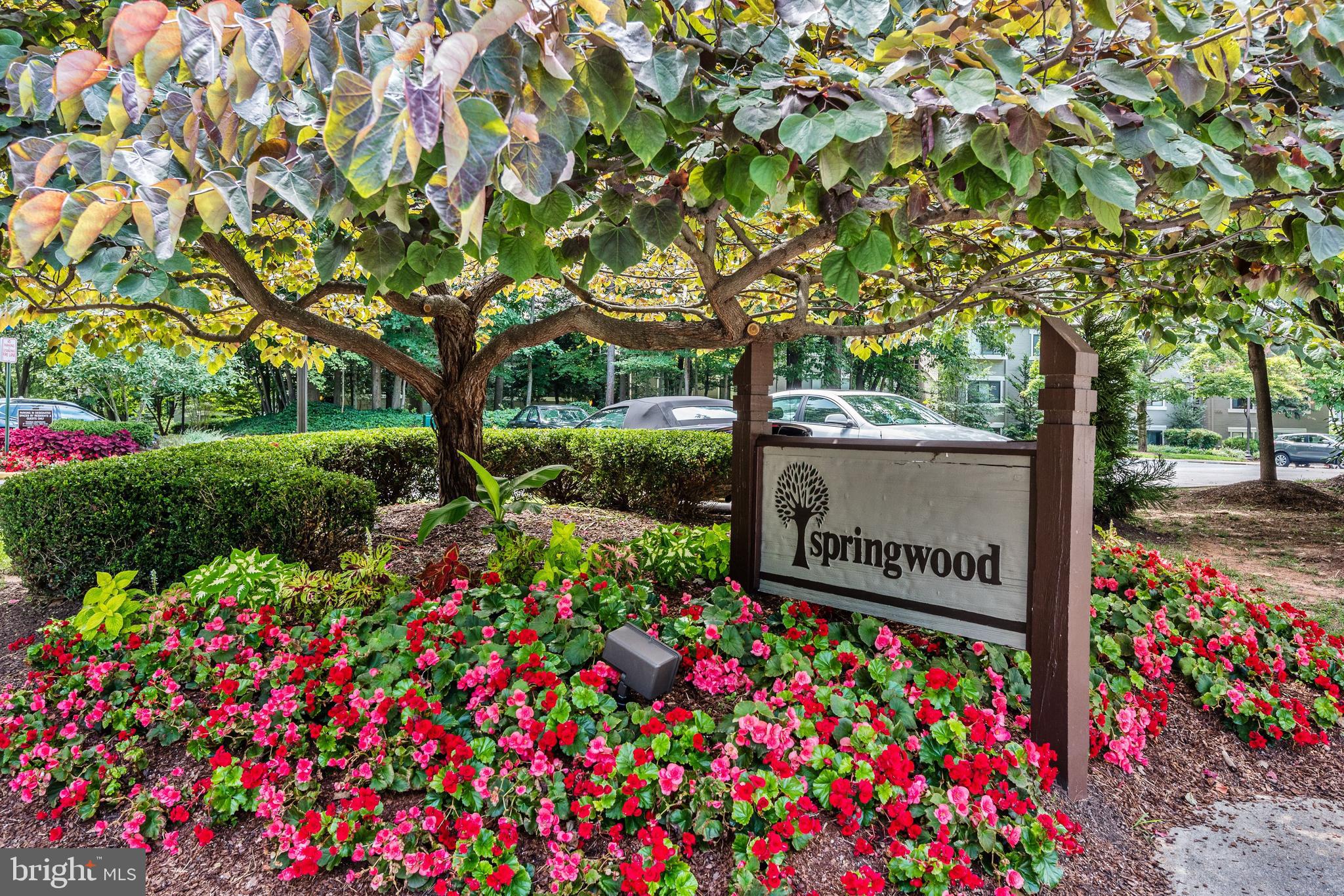 2212 Springwood Drive, Unit T5 Reston, VA 20191 - Photo 2 of 40 2212 SPRINGWOOD DR #T5, RESTON, VA