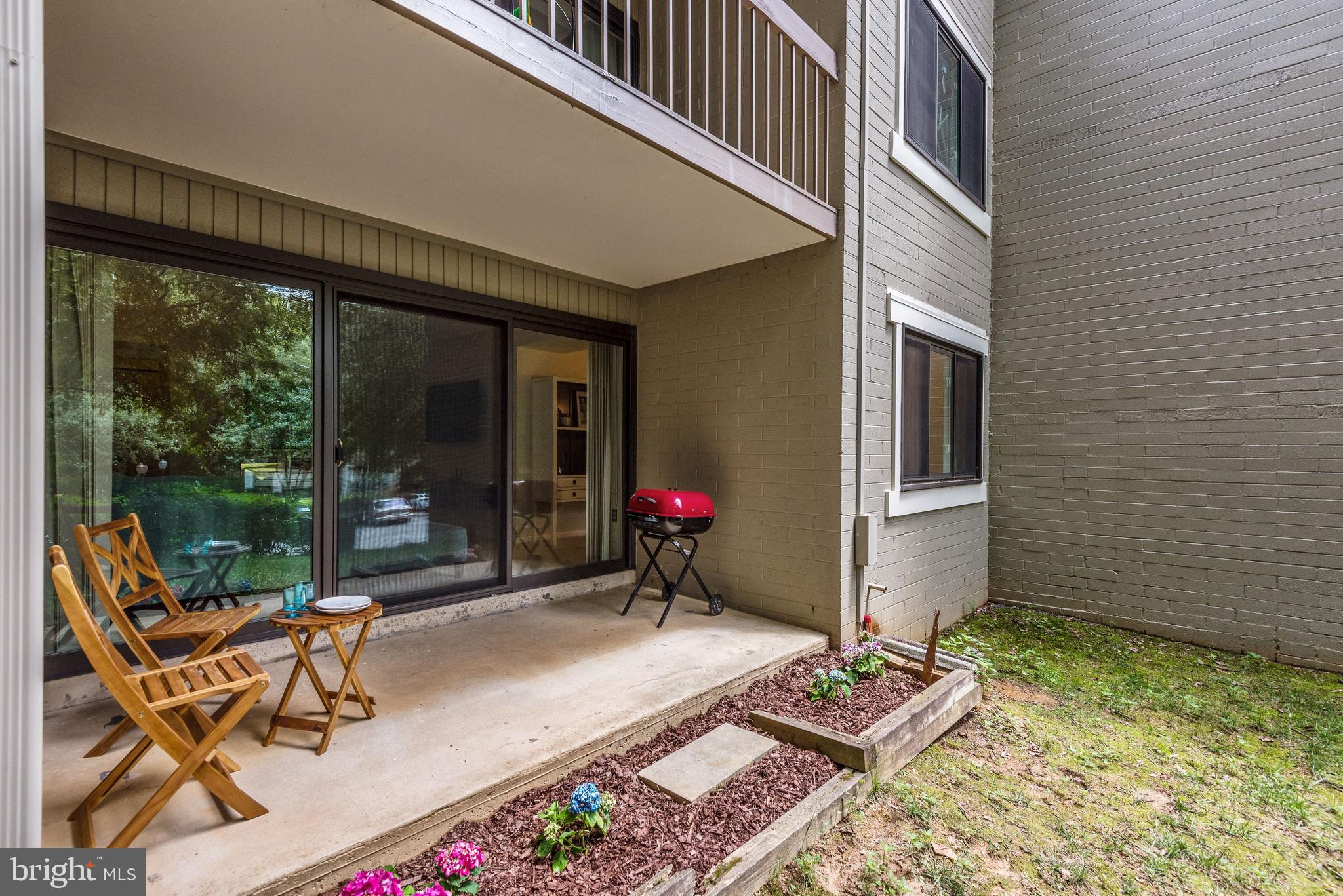 2212 Springwood Drive, Unit T5 Reston, VA 20191 - Photo 20 of 40 2212 SPRINGWOOD DR #T5, RESTON, VA