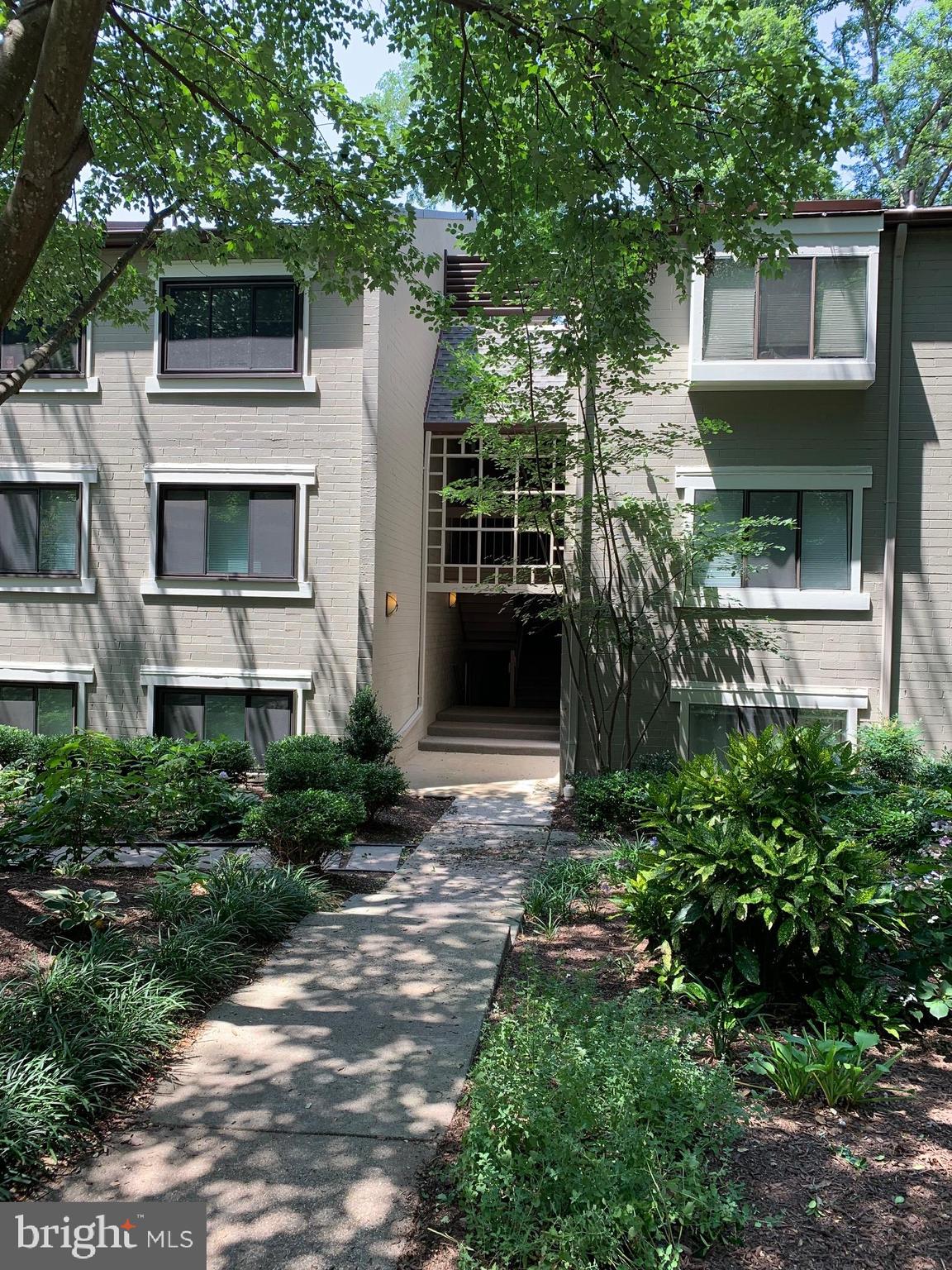 2212 Springwood Drive, Unit T5 Reston, VA 20191 - Photo 38 of 40 2212 SPRINGWOOD DR #T5, RESTON, VA