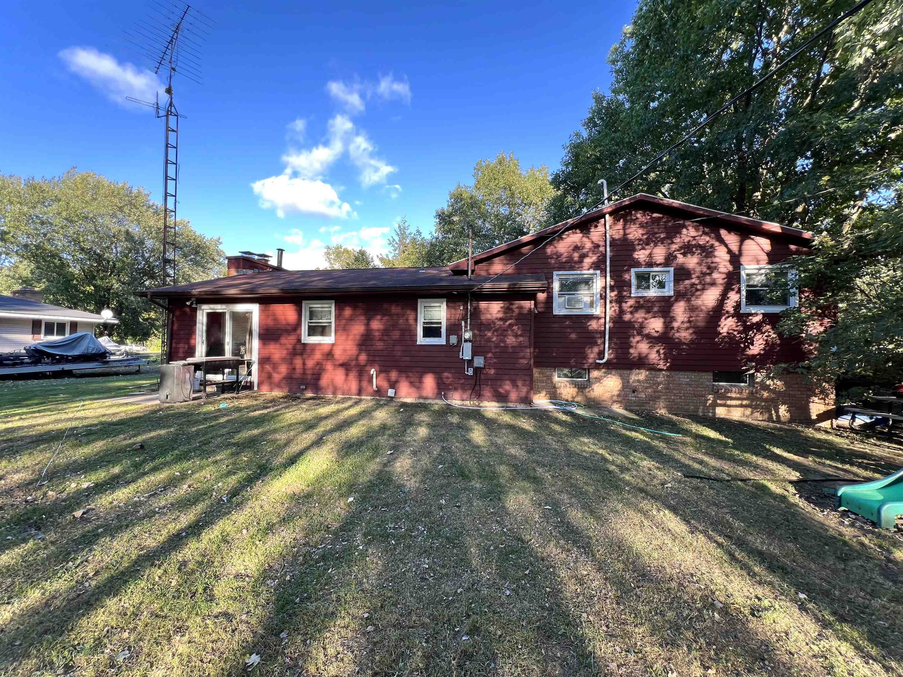 2620 Vandekarr Road Owosso, MI 48867 - Photo 27 of 36 50091013-26.JPG