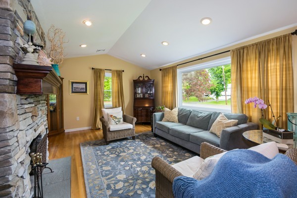 432 Frank Smith Road Longmeadow, MA 01106 - Photo 11 of 30 Gallery Image 11