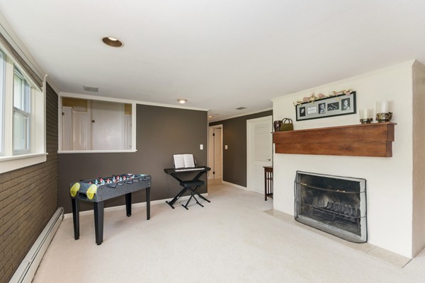 432 Frank Smith Road Longmeadow, MA 01106 - Photo 17 of 30 Gallery Image 17
