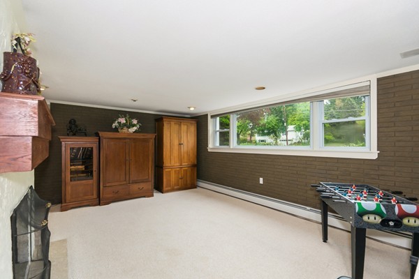 432 Frank Smith Road Longmeadow, MA 01106 - Photo 18 of 30 Gallery Image 18