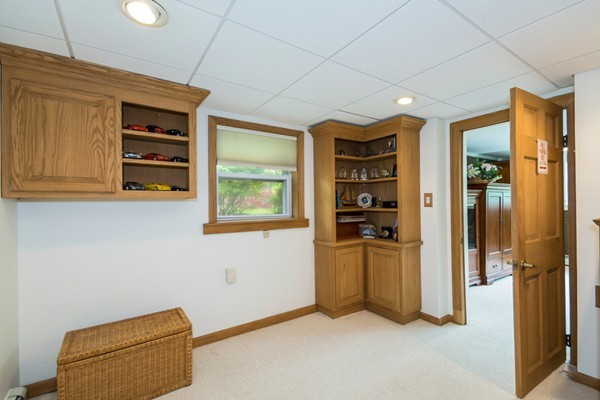 432 Frank Smith Road Longmeadow, MA 01106 - Photo 19 of 30 Gallery Image 19