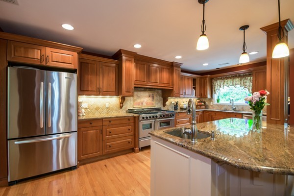432 Frank Smith Road Longmeadow, MA 01106 - Photo 8 of 30 Gallery Image 8