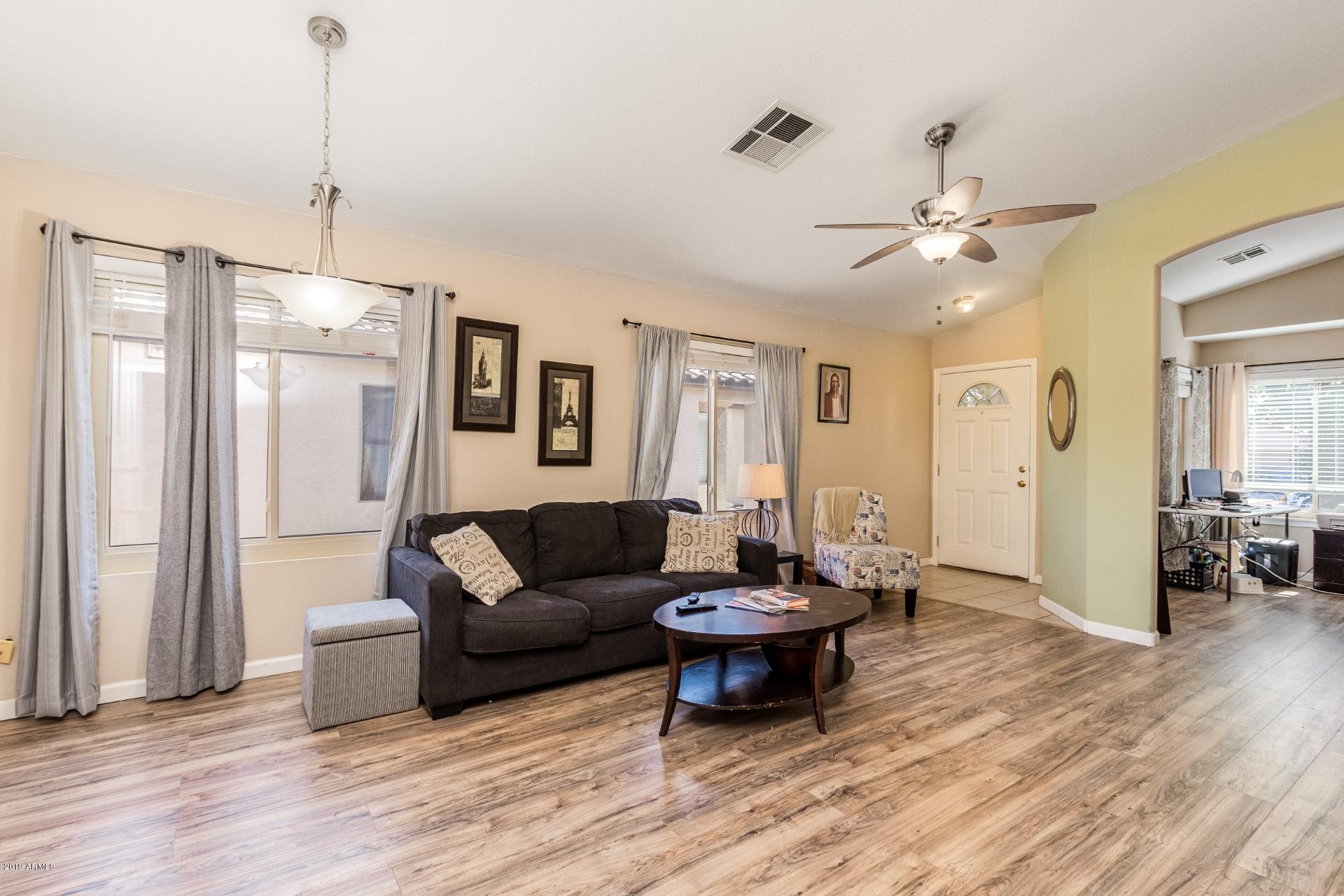 15042 West Redfield Road Surprise, AZ 85379 - Photo 10 of 22 0010-Redfield (10)
