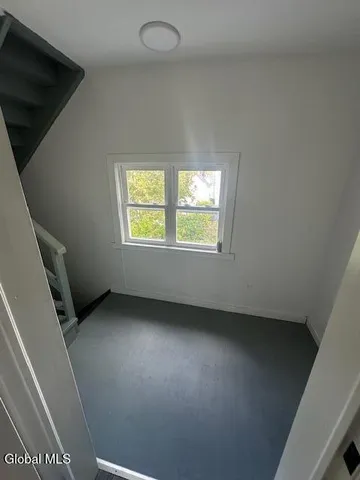 $1,400 | 623 Seneca Street, Schenectady, NY 12308