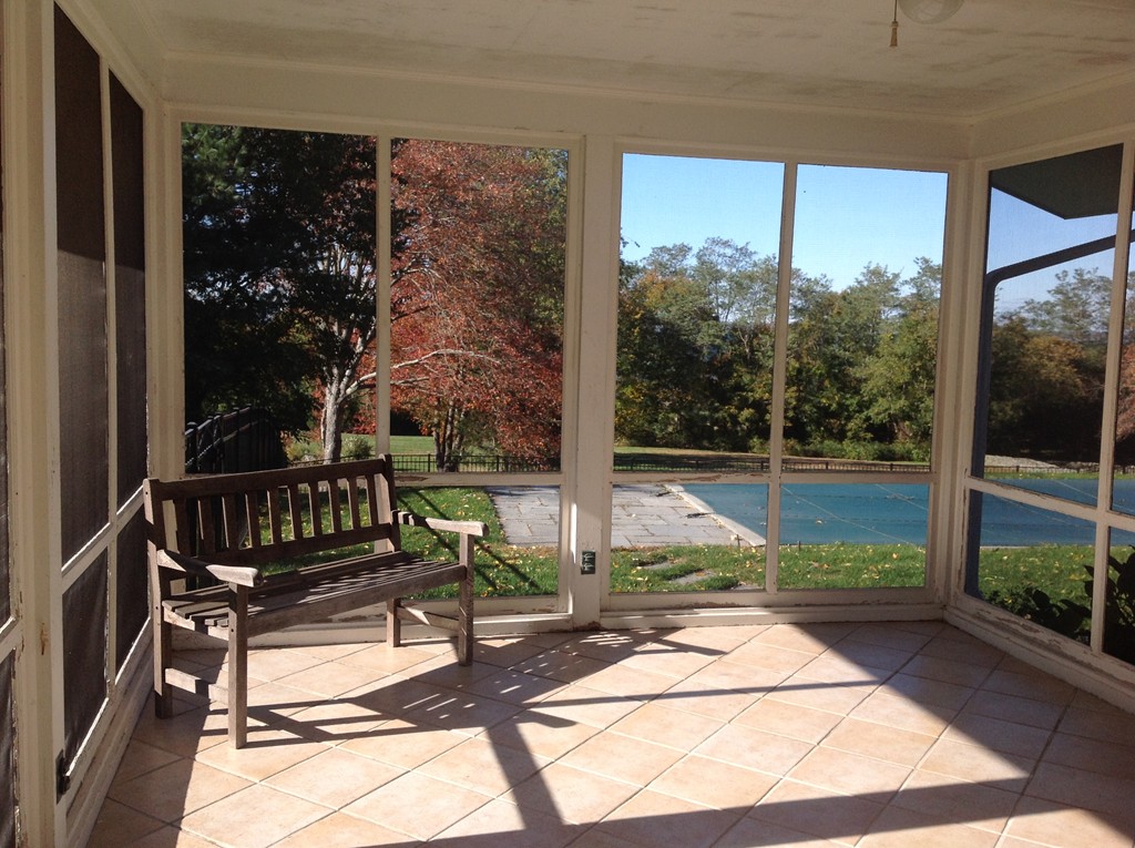 45 Sunset Road Bristol, RI 02809 - Photo 7 of 13