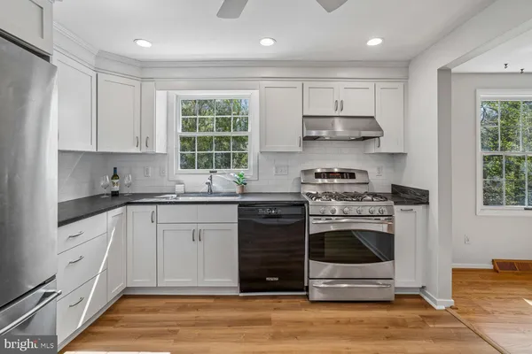 $510,000 | 5209 Windmill Lane, Columbia, MD 21044