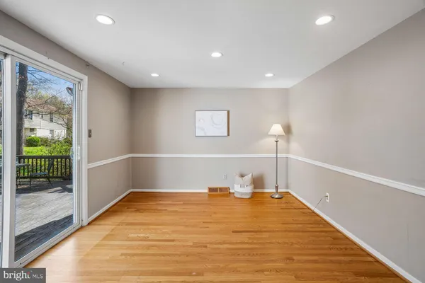$510,000 | 5209 Windmill Lane, Columbia, MD 21044
