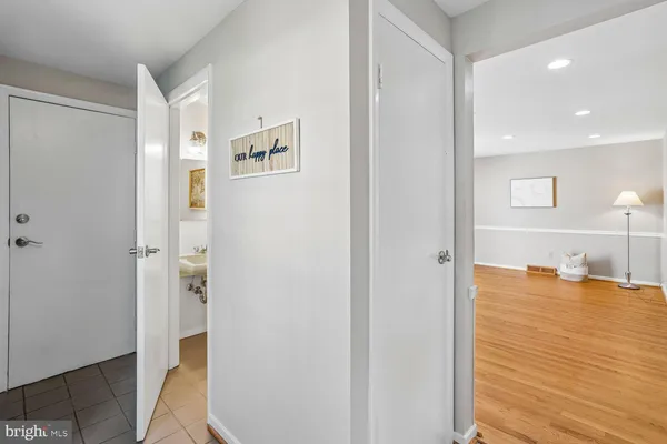 $510,000 | 5209 Windmill Lane, Columbia, MD 21044