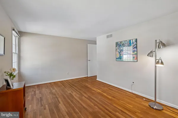 $510,000 | 5209 Windmill Lane, Columbia, MD 21044