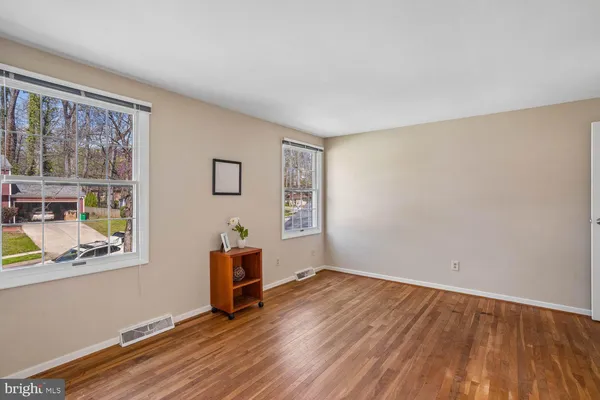 $510,000 | 5209 Windmill Lane, Columbia, MD 21044