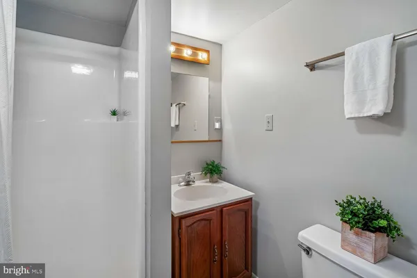 $510,000 | 5209 Windmill Lane, Columbia, MD 21044