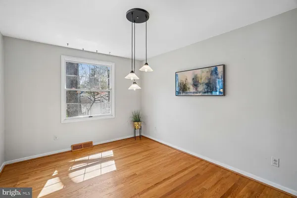 $510,000 | 5209 Windmill Lane, Columbia, MD 21044