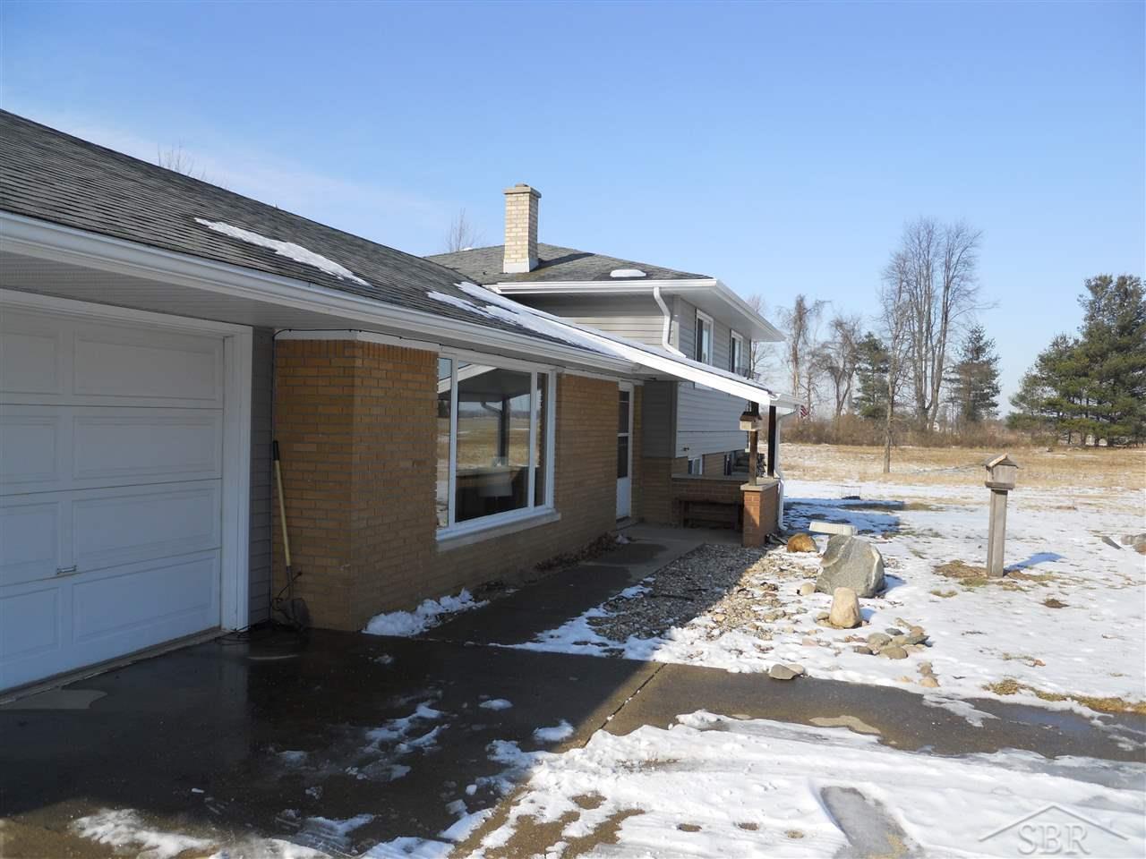 8646 Barkley Road Millington, MI 48746 - Photo 34 of 51 31277365-33.JPG