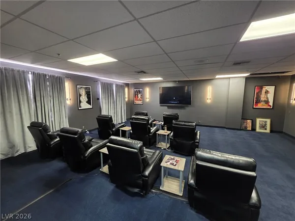 $1,350 | 3930 South University Center Drive, Unit 901, Las Vegas, NV 89119