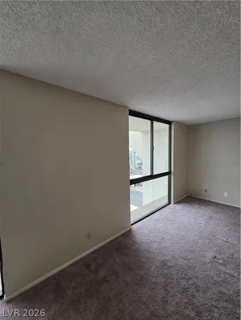 $1,350 | 3930 South University Center Drive, Unit 901, Las Vegas, NV 89119