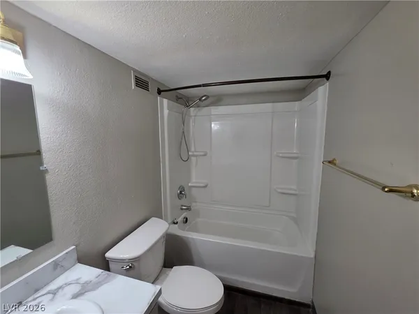 $1,350 | 3930 South University Center Drive, Unit 901, Las Vegas, NV 89119