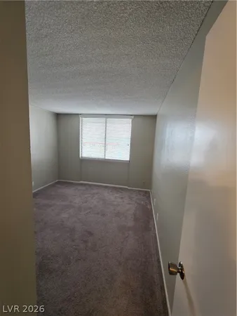 $1,350 | 3930 South University Center Drive, Unit 901, Las Vegas, NV 89119