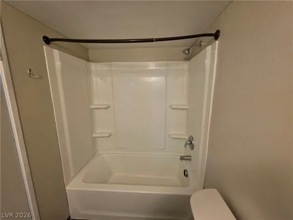 $1,350 | 3930 South University Center Drive, Unit 901, Las Vegas, NV 89119