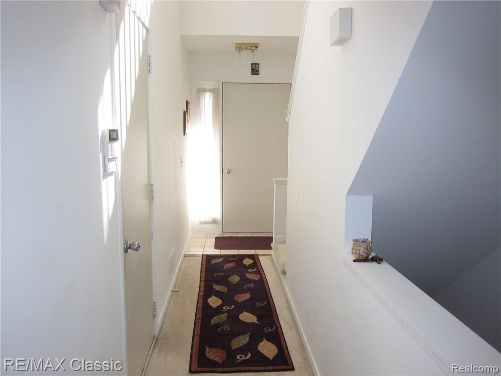 665 Camden Court, Unit 192 Rochester Hills, MI 48307 - Photo 2 of 20