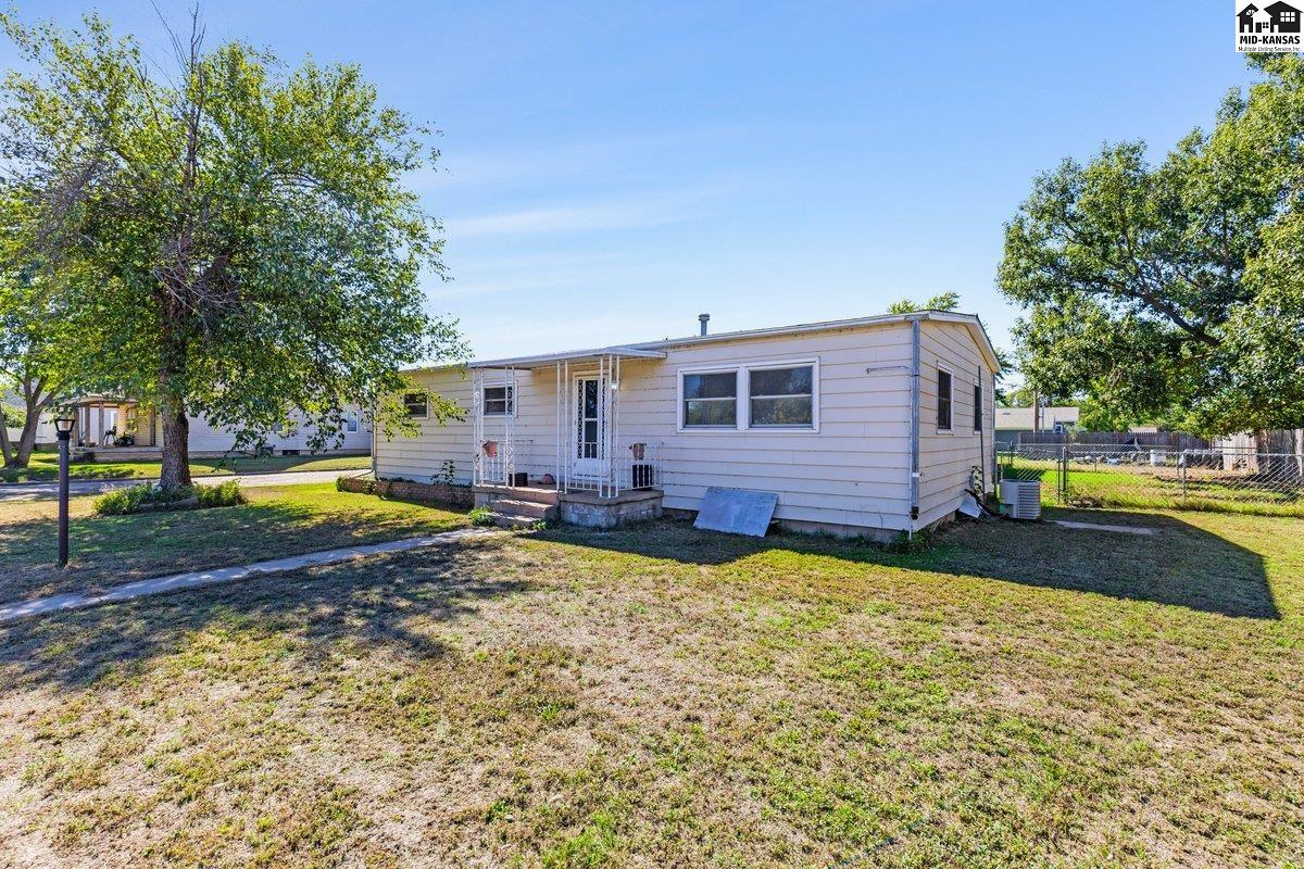 301 North Rhodes Street Pretty Prairie, KS 67570 - Photo 18 of 27 Gallery Image 18