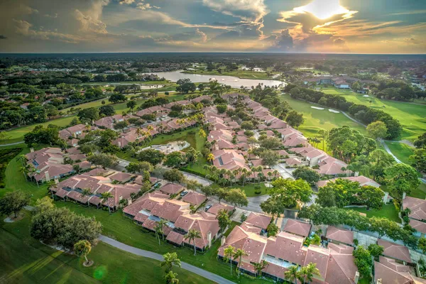 $4,500 | 229 Old Meadow Way, Palm Beach Gardens, FL 33418