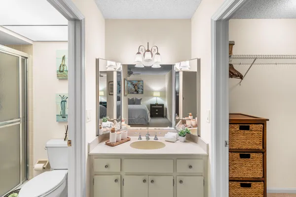 $4,500 | 229 Old Meadow Way, Palm Beach Gardens, FL 33418