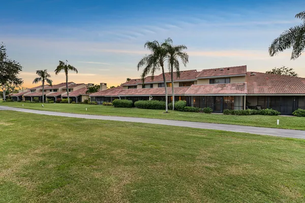 $4,500 | 229 Old Meadow Way, Palm Beach Gardens, FL 33418