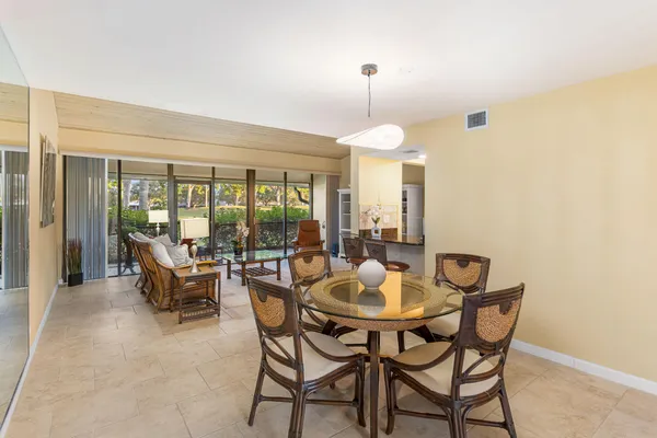 $4,500 | 229 Old Meadow Way, Palm Beach Gardens, FL 33418