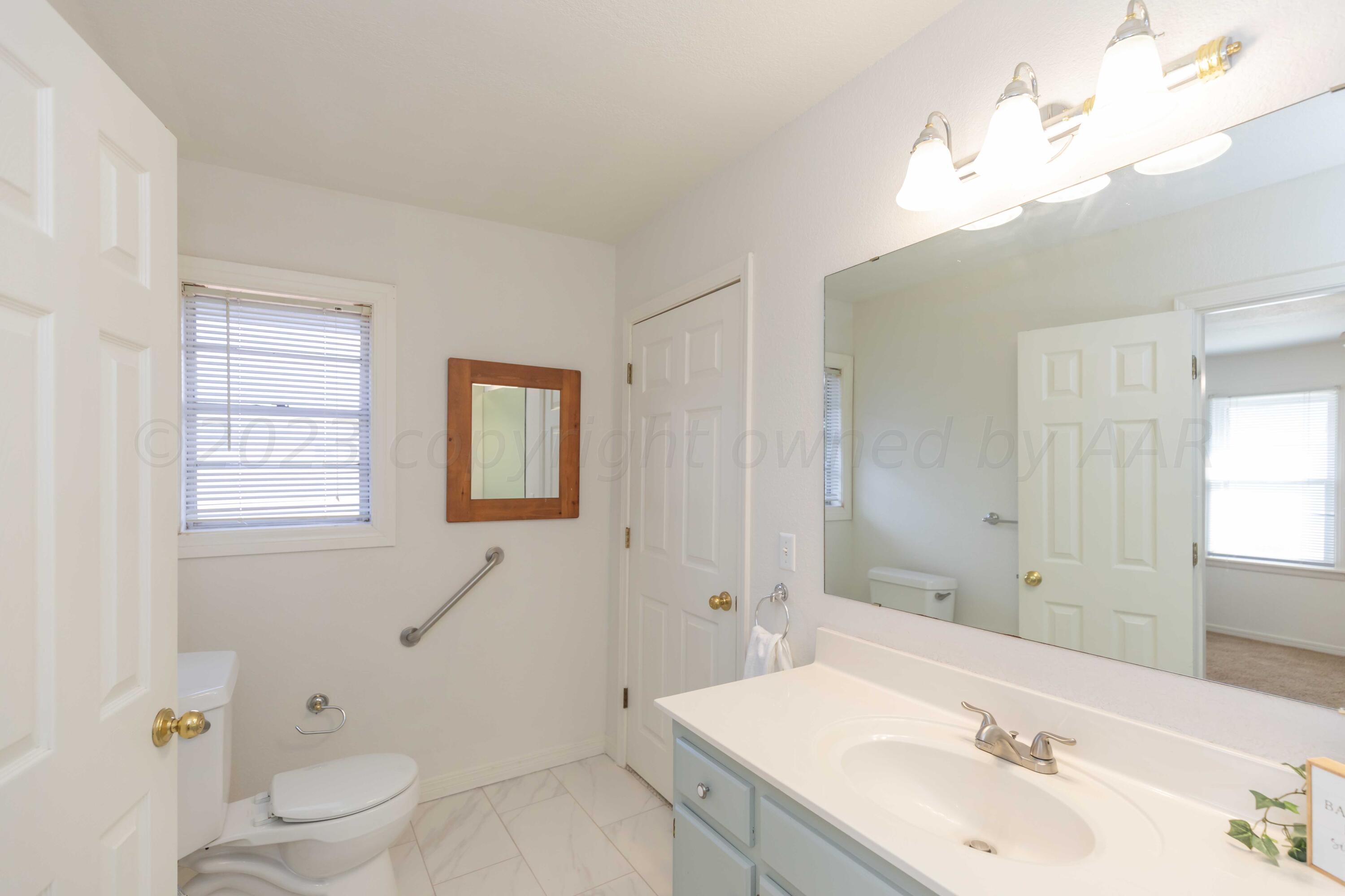 1820 Hope Road Amarillo, TX 79124 - Photo 54 of 71 BATHROOM 3 VIEW 2