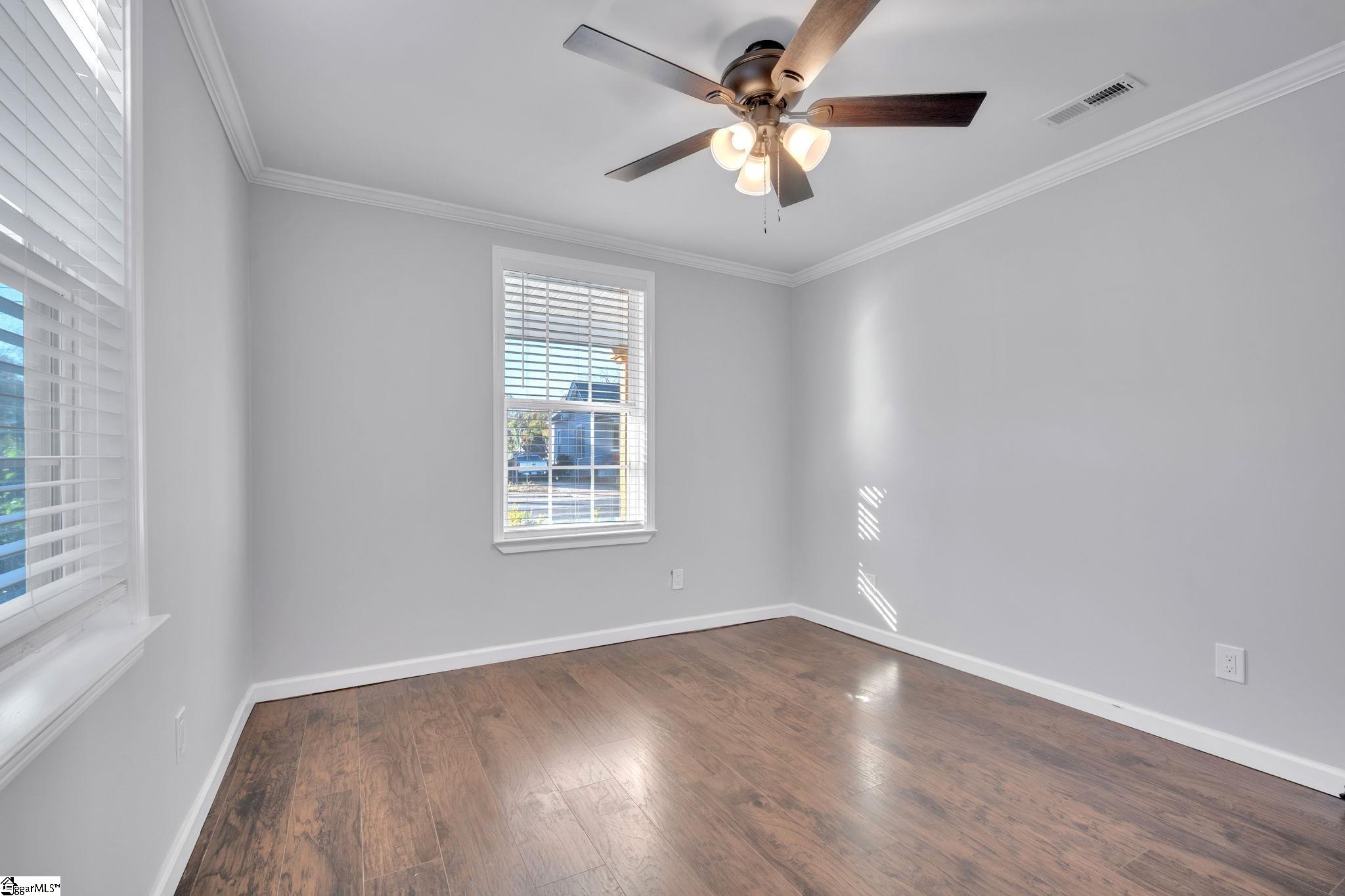513 Anderson Street Greenville, SC 29601 - Photo 12 of 16