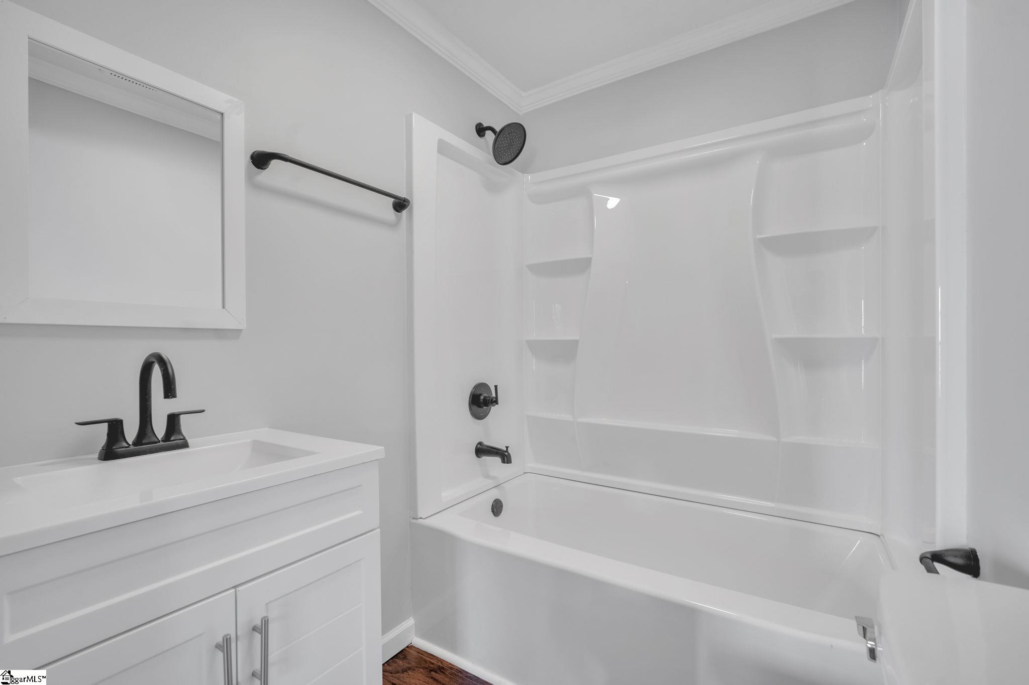 513 Anderson Street Greenville, SC 29601 - Photo 10 of 16