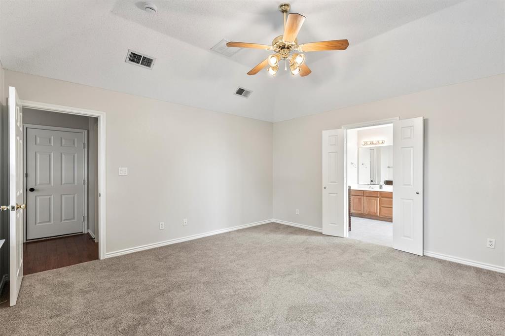 6581 Meadow Ridge Circle Nevada, TX 75173 - Photo 19 of 40