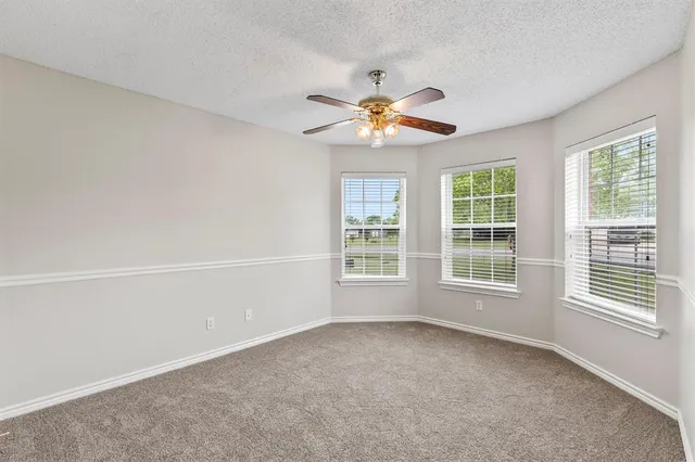 $459,500 | 6581 Meadow Ridge Circle, Nevada, TX 75173