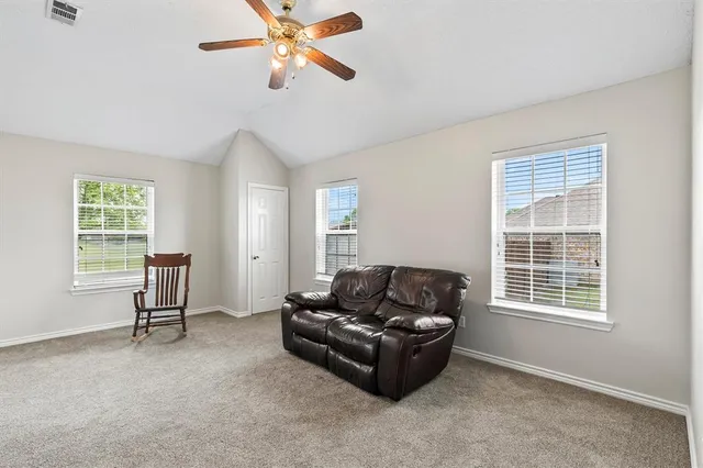 $459,500 | 6581 Meadow Ridge Circle, Nevada, TX 75173