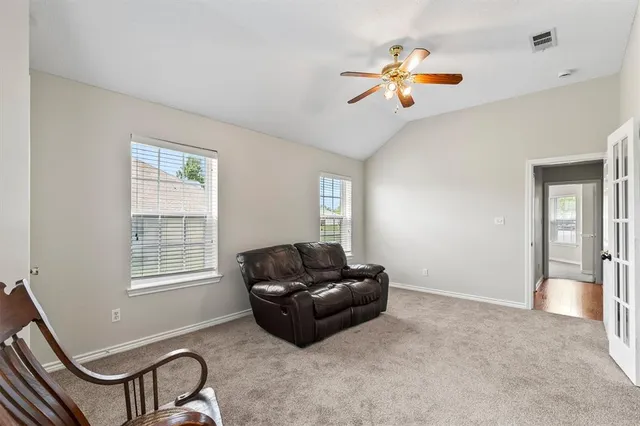 $459,500 | 6581 Meadow Ridge Circle, Nevada, TX 75173