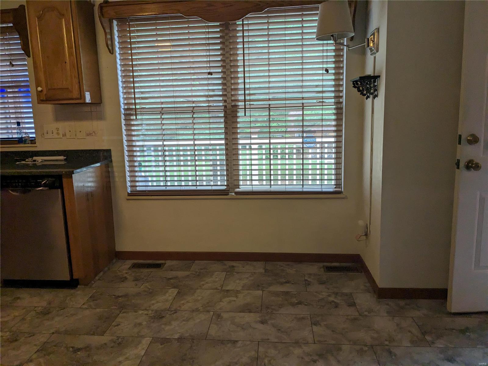 11367 Eiff Road Marissa, IL 62257 - Photo 29 of 33