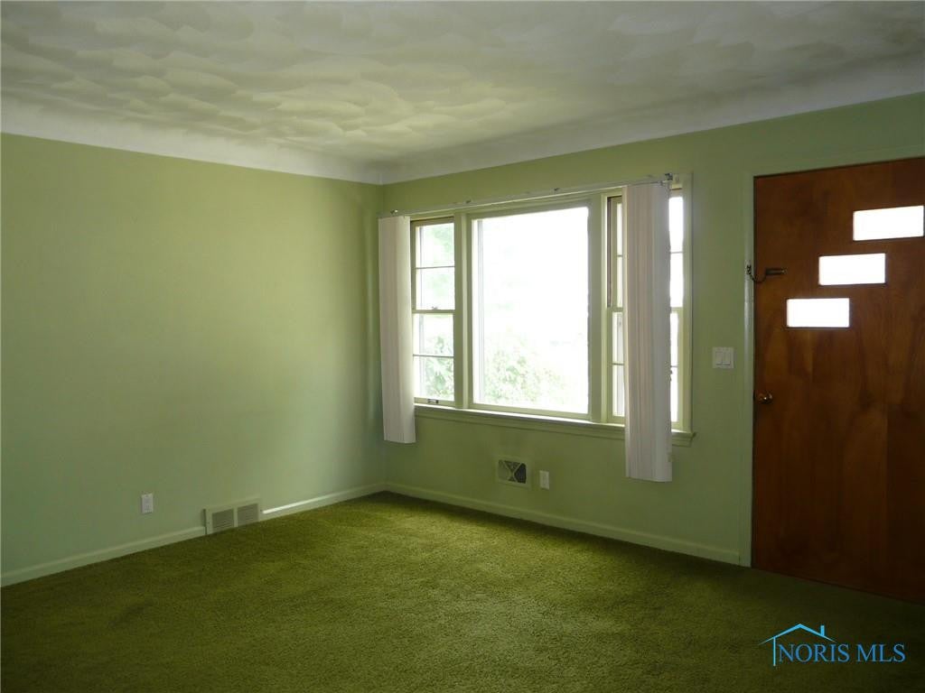 2847 Claredale Road Toledo, OH 43613 - Photo 17 of 33 Photo 17