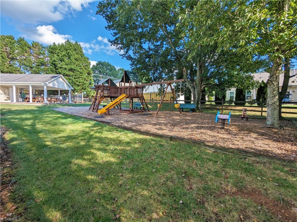 6207 Hamptonburg Road Clemmons, NC 27012 - Photo 14 of 42 Gallery Image 14