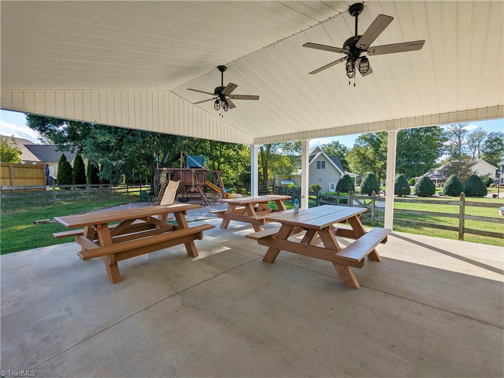 6207 Hamptonburg Road Clemmons, NC 27012 - Photo 15 of 42 Gallery Image 15