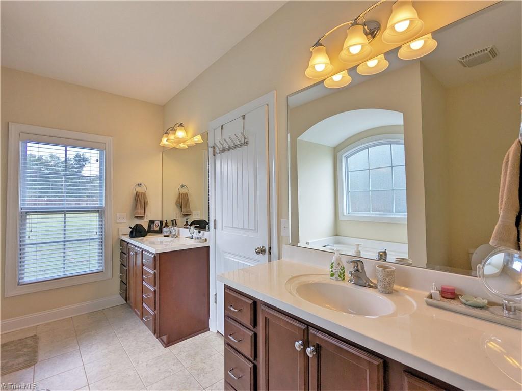 6207 Hamptonburg Road Clemmons, NC 27012 - Photo 35 of 42 Gallery Image 35